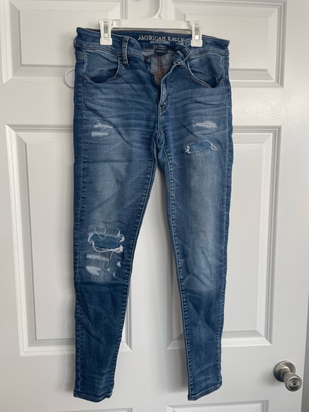 American Eagle Outfitters Distressed Dark Blue Skinny Jeans